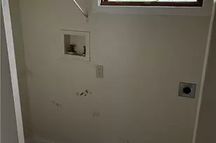 6241 W River Rd S, Elyria, OH 44035 - Photo 6