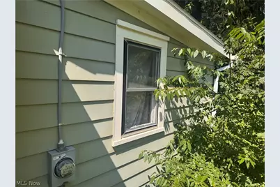 1561 Simcoe Avenue, Akron, OH 44305 - Photo 2