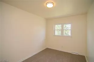 315 Nimitz Ave, Wintersville, OH 43953 - Photo 26