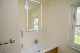 315 Nimitz Ave, Wintersville, OH 43953 - Photo 22