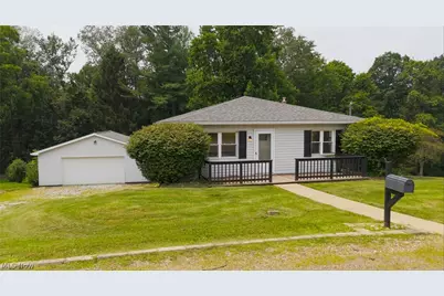 315 Nimitz Avenue, Wintersville, OH 43953 - Photo 4
