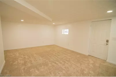 315 Nimitz Avenue, Wintersville, OH 43953 - Photo 30