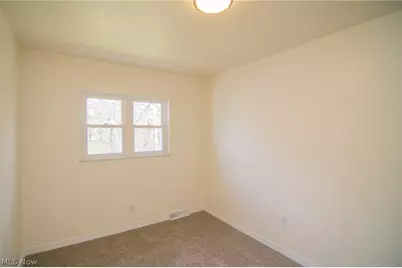 315 Nimitz Avenue, Wintersville, OH 43953 - Photo 28