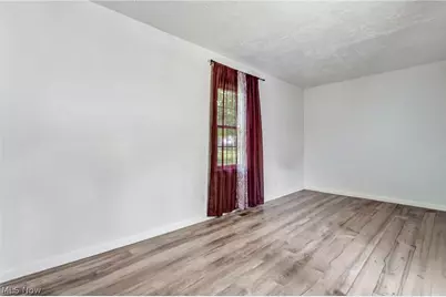 1276 Frederick Boulevard, Akron, OH 44320 - Photo 16