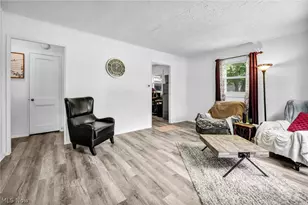1276 Frederick Blvd, Akron, OH 44320 - Photo 8