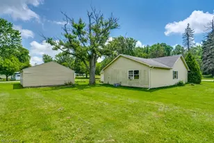 1989 East Turkeyfoot Lake Road, Akron, OH 44312 - Photo 8