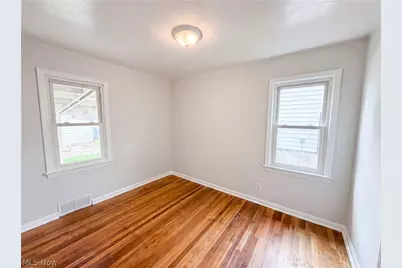 6437 Westminster Drive, Loveland, OH 44129 - Photo 8
