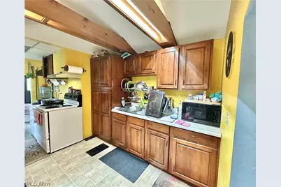 8026 Elm Street, Garrettsville, OH 44231 - Photo 28