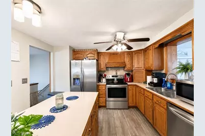138 Tera Manor, Wintersville, OH 43953 - Photo 4