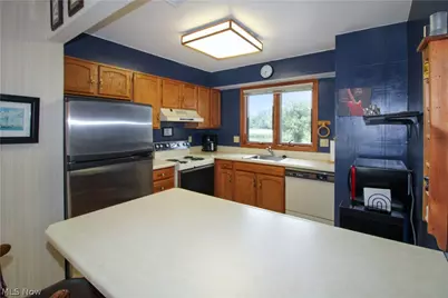 2594 E Sun Valley Drive #204, Port Clinton, OH 43452 - Photo 20
