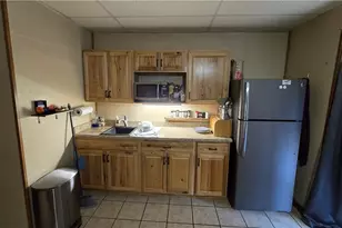 209 Lee St, Belpre, OH 45714 - Photo 10