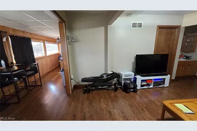 209 Lee Street, Belpre, OH 45714 - Photo 28