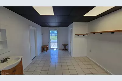 209 Lee Street, Belpre, OH 45714 - Photo 4