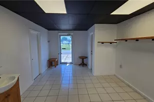 209 Lee St, Belpre, OH 45714 - Photo 4