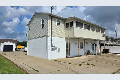 209 Lee Street, Belpre, OH 45714 - Photo 1