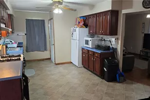 209 Lee St, Belpre, OH 45714 - Photo 16