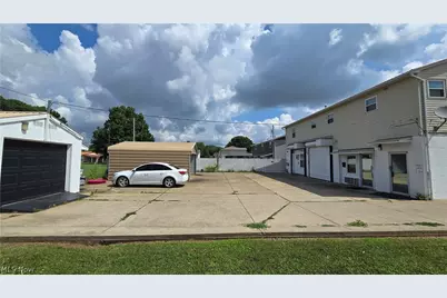 209 Lee Street, Belpre, OH 45714 - Photo 34