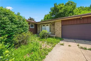 5231 Donner Dr, Clinton, OH 44216 - Photo 2