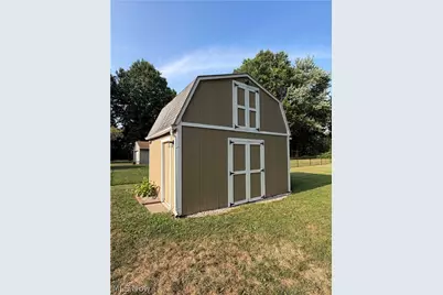 200 Genoa Avenue SW, Massillon, OH 44646 - Photo 2