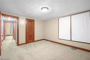 909 Brown Ave NW, Canton, OH 44703 - Photo 26