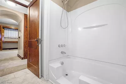 909 Brown Avenue NW, Canton, OH 44703 - Photo 28