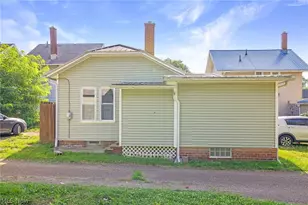 909 Brown Ave NW, Canton, OH 44703 - Photo 30