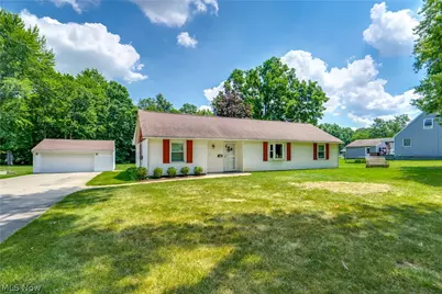 1183 Aberth Drive, Akron, OH 44320 - Photo 2