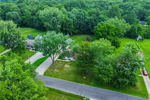 1183 Aberth Dr, Akron, OH 44320 - Photo 32