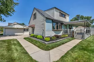 3929 E 365th St, Willoughby, OH 44094 - Photo 2