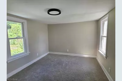 239 Hollywood Boulevard, Steubenville, OH 43952 - Photo 24