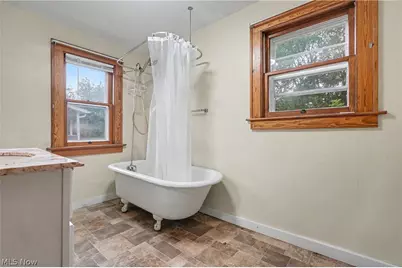 456 Delmar Avenue, Akron, OH 44310 - Photo 16