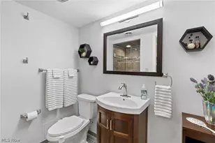114 Lake Front Dr, Green, OH 44319 - Photo 38