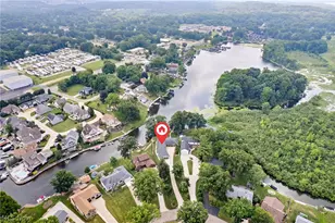 114 Lake Front Dr, Green, OH 44319 - Photo 4
