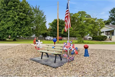 1715-1717 Washington Blvd, Belpre, OH 45714 - Photo 6