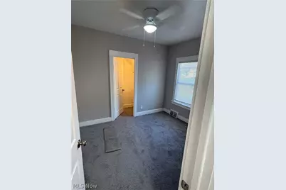 11824 Honeydale Avenue, Loveland, OH 44120 - Photo 18