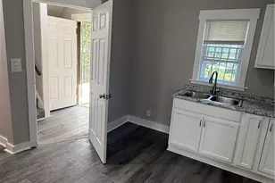 11824 Honeydale Ave, Loveland, OH 44120 - Photo 24