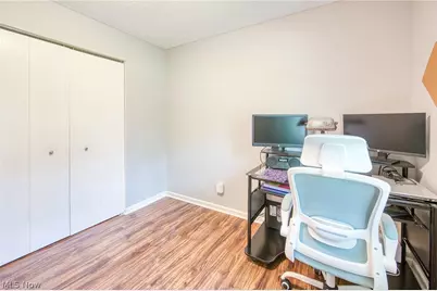35371 Greenwich Avenue, North Ridgeville, OH 44039 - Photo 10