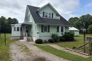 22177 Alden Ave, Alliance, OH 44601 - Photo 2