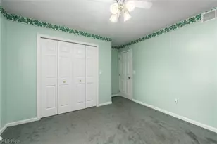 454 Golden Russett Blvd, Amherst, OH 44001 - Photo 32