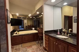 385 Cochran Rd, Aurora, OH 44202 - Photo 22