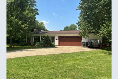 385 Cochran Road, Aurora, OH 44202 - Photo 2