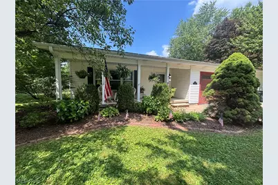 385 Cochran Road, Aurora, OH 44202 - Photo 1