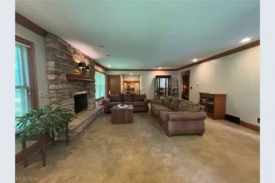 385 Cochran Road, Aurora, OH 44202 - Photo 8