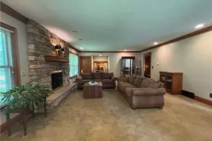 385 Cochran Rd, Aurora, OH 44202 - Photo 8