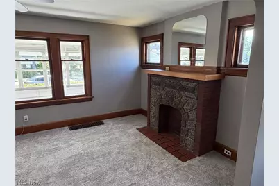 1282 Brown Street, Akron, OH 44301 - Photo 6
