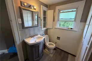 1282 Brown St, Akron, OH 44301 - Photo 12