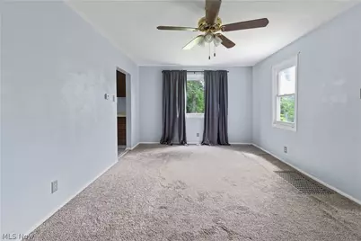 210 Arnell Lane, Steubenville, OH 43952 - Photo 18