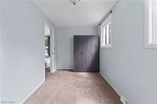 210 Arnell Ln, Steubenville, OH 43952 - Photo 12