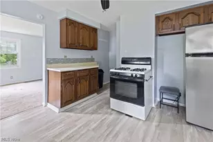 210 Arnell Ln, Steubenville, OH 43952 - Photo 6