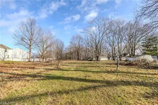 34469 Roberts Rd, Eastlake, OH 44095 - Photo 18
